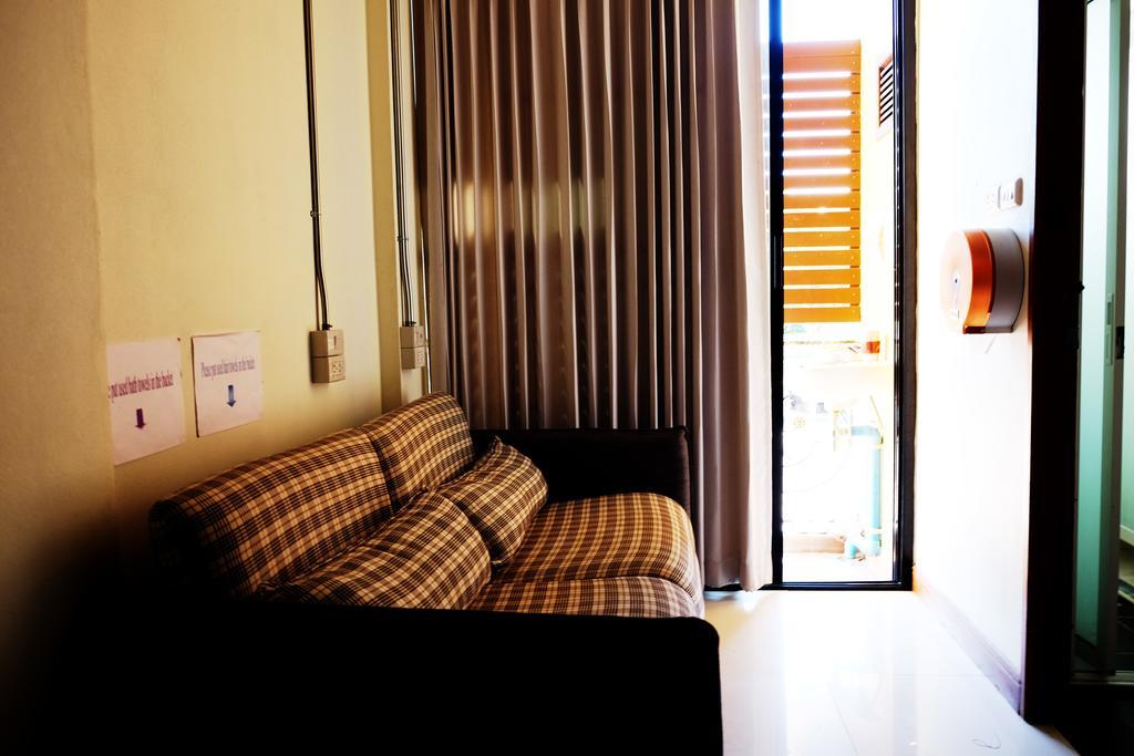 Nhà trọ Mojo House *