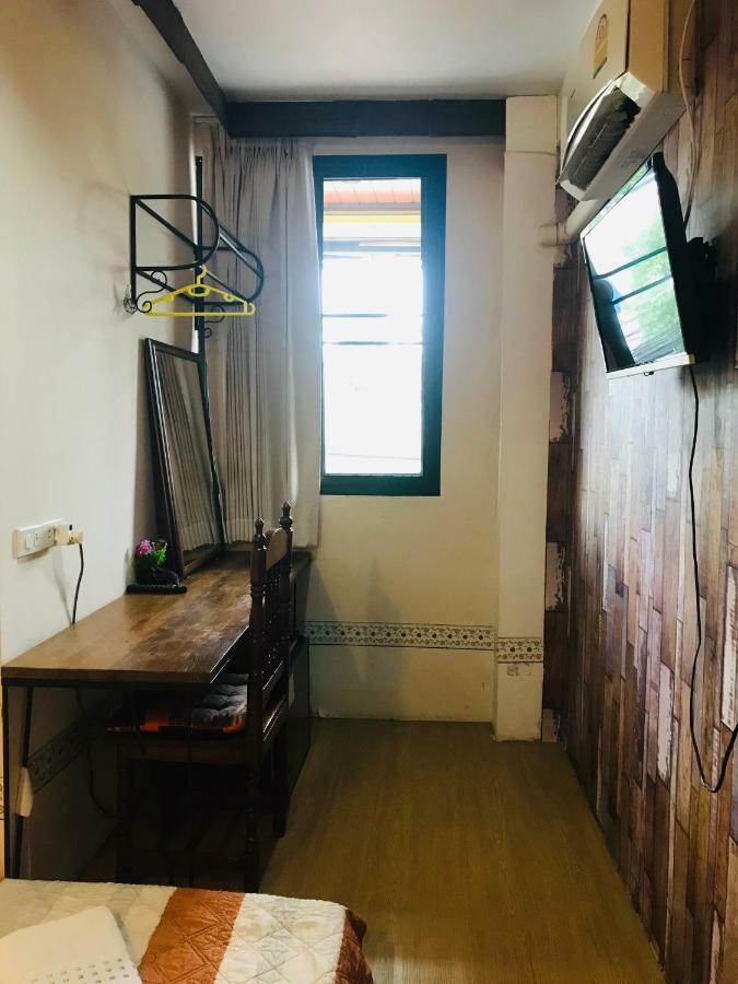 Nhà trọ Mojo House *